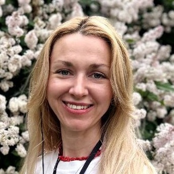 10 устаревших фраз, которые больше не стоит писать в резюме